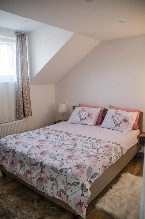 Appartement Harmonija Lux à Vrdnik Extérieur photo