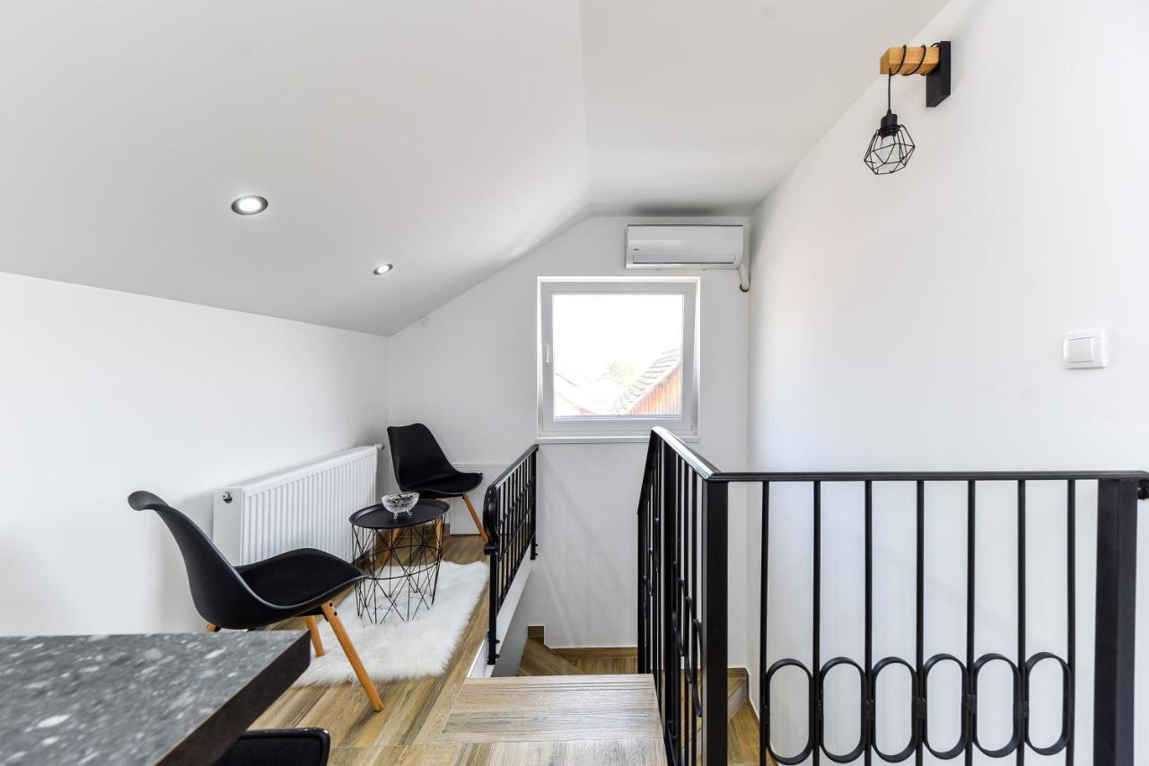 Appartement Harmonija Lux à Vrdnik Extérieur photo